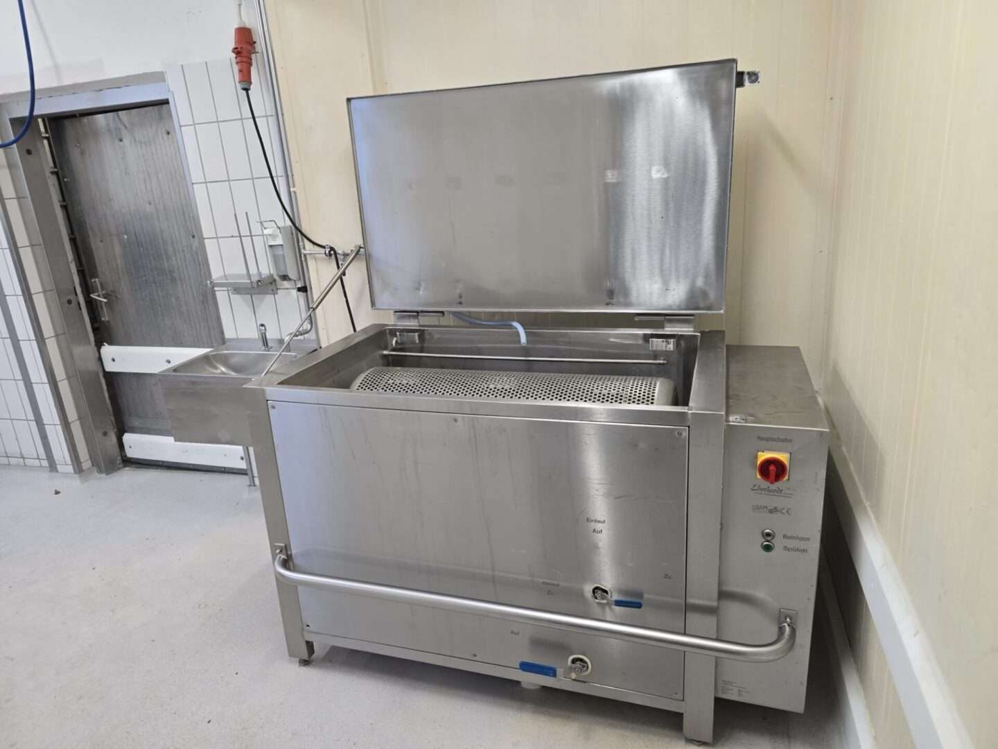 2025-08-25 at 14.39.30 (1)